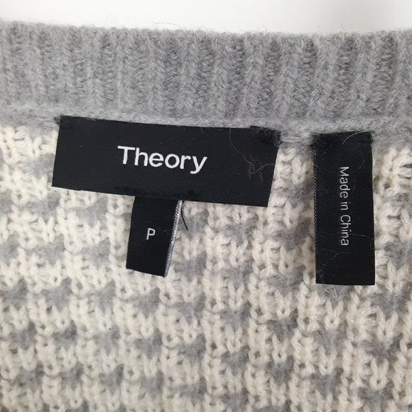 Theory Merino Wool Crewnewck Sweater in Grey/White Combo Size Small - Picture 7 of 9
